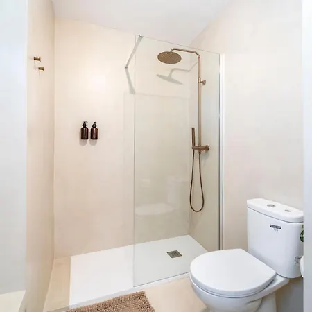 Apartment Casa La Terraza With Big Rooftop Terrace Malaga