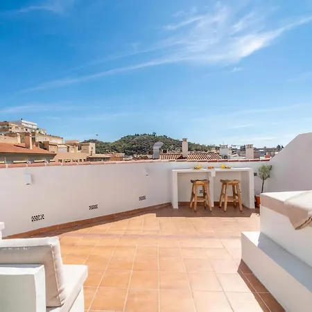 Casa La Terraza With Big Rooftop Terrace Apartment